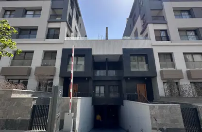 Apartment - 2 Bedrooms - 3 Bathrooms for sale in TRIO - 5th Settlement Compounds - The 5th Settlement - New Cairo City - Cairo