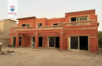 فيلا - 4 غرف نوم - 5 حمامات للبيع في بارادايس - امتداد المستثمرين الشمالية - مدينة القاهرة الجديدة - القاهرة