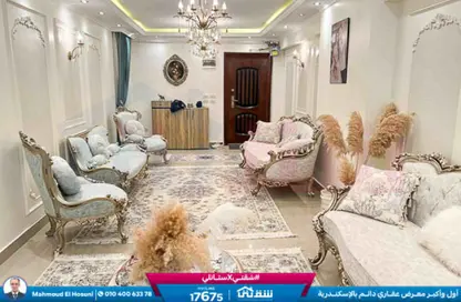 Apartment - 3 Bedrooms - 1 Bathroom for sale in Mahmoud Al Essawy St. - Miami - Hay Awal El Montazah - Alexandria Apartment - 3 Bedrooms - 1 Bathroom for sale in Mahmoud Al Essawy St. - Miami - Hay Awal El Montazah - Alexandria