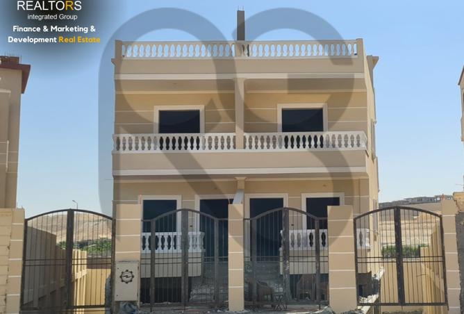 8000235 - Property Main Image