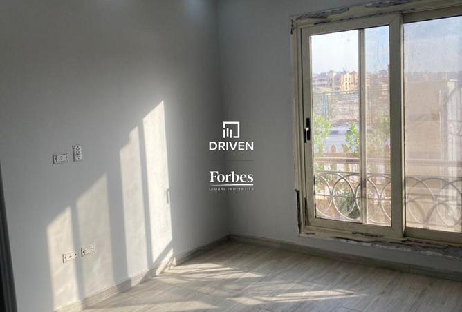 8120950 - Property Image 3