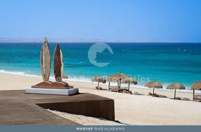 شاليه - 2 غرف نوم - 2 حمامات للبيع في المصيف - راس الحكمة - الساحل الشمالي