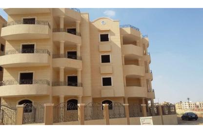 Apartment - 3 Bedrooms - 3 Bathrooms for sale in 3rd Neighborhood - 8th Area - Shorouk City - Cairo