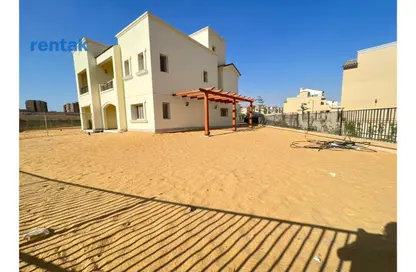 منزل مزدوج - 3 غرف نوم - 4 حمامات للايجار في سيليستا هيلز - اب تاون كايرو - المقطم - القاهرة