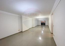 Apartment - 3 bedrooms - 3 bathrooms for للايجار in Al Fath St. - San Stefano - Hay Sharq - Alexandria