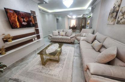 Apartment - 3 Bedrooms - 2 Bathrooms for rent in Degla Gardens - Hadayek October - 6 October City - Giza