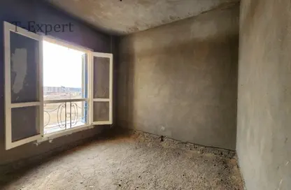 Apartment - 3 Bedrooms - 1 Bathroom for sale in Al Shorouk Road - 1st Neighborhood - 8th District - Shorouk City - Cairo