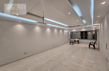 Apartment - 3 Bedrooms - 3 Bathrooms for sale in 7th Sector - Zahraa El Maadi - Hay El Maadi - Cairo