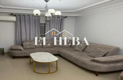شقة - 3 غرف نوم - 2 حمامات للايجار في مدينتي - القاهرة