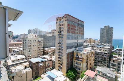 شقة - 3 غرف نوم - 2 حمامات للايجار في سبورتنج - حي شرق - الاسكندرية