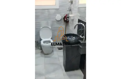 شقة - 3 غرف نوم - 3 حمامات للايجار في ميدان فيني - الدقي - الجيزة