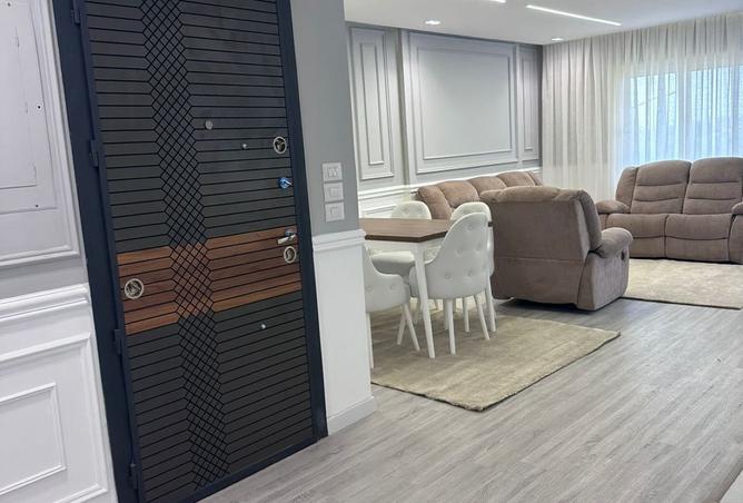 8320843 - Property Image 2