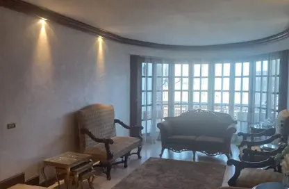 شقة - 2 غرف نوم - 2 حمامات للبيع في شارع كورنيش النيل - المعادي - حي المعادي - القاهرة