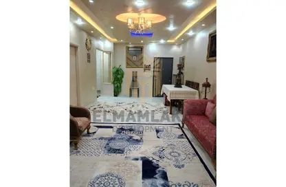 شقة - 3 غرف نوم - 2 حمامات للبيع في طريق بيفرلي هيلز - الحي السابع عشر - الشيخ زايد - الجيزة