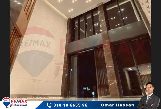 شقة - 3 غرف نوم - 3 حمامات للبيع في سكاي لاين - سموحة - حي شرق - الاسكندرية