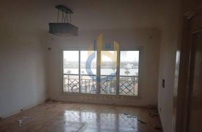 Apartment - 3 Bedrooms - 2 Bathrooms for sale in Abrag Othman St. - Hadayek El Maadi - Hay El Maadi - Cairo