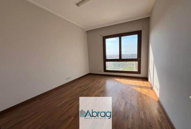 8472700 - Property Image 2