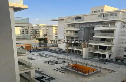 Apartment - 2 Bedrooms - 3 Bathrooms for sale in Mountain View iCity - 5th Settlement Compounds - The 5th Settlement - New Cairo City - Cairo