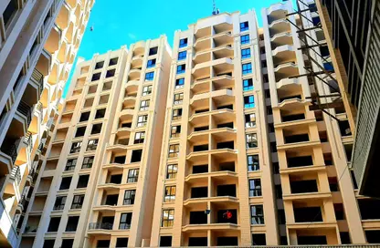 شقة - 3 غرف نوم - 3 حمامات للبيع في سموحة - حي شرق - الاسكندرية