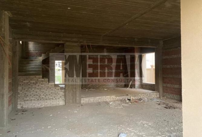 8249873 - Property Image 2