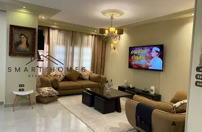 Apartment - 3 Bedrooms - 2 Bathrooms for rent in 8th District - Sheikh Zayed City - Giza