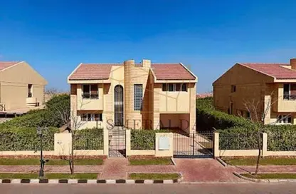 Villa - 4 Bedrooms - 5 Bathrooms for sale in Al  Rabwa - Sheikh Zayed Compounds - Sheikh Zayed City - Giza