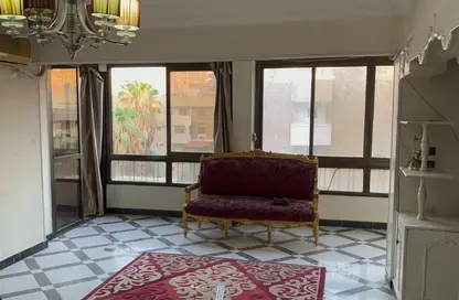 شقة - 3 غرف نوم - 2 حمامات للبيع في شارع حموده محمود - المنطقة الثامنة - مدينة نصر - القاهرة