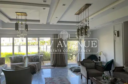Villa - 4 Bedrooms - 5 Bathrooms for sale in The Residences - Hyde Park - New Cairo City - Cairo