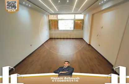 Apartment - 3 Bedrooms - 1 Bathroom for sale in Ibrahim Fathy Ghoneim St. - Glim - Hay Sharq - Alexandria