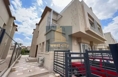 Townhouse - 3 Bedrooms - 4 Bathrooms for sale in Jedar - 6 October Compounds - 6 October City - Giza