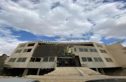 بناية كاملة - استوديو - 5 حمامات للايجار في كونكورد بلازا - المستثمرين الجنوبية - مدينة القاهرة الجديدة - القاهرة