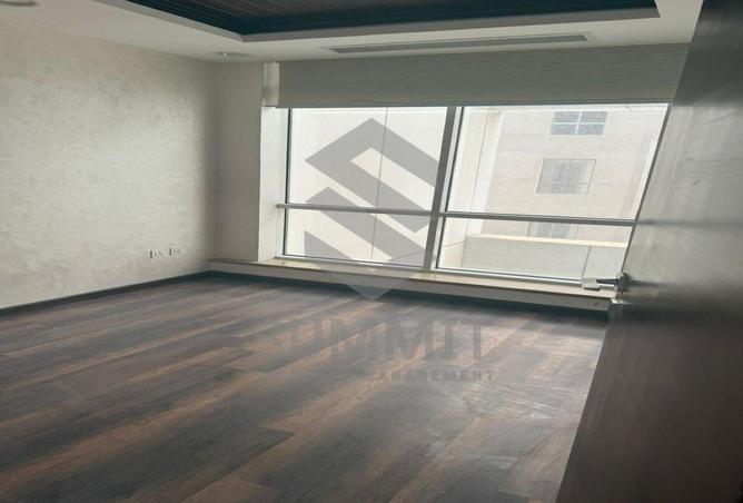 8323417 - Property Image 2