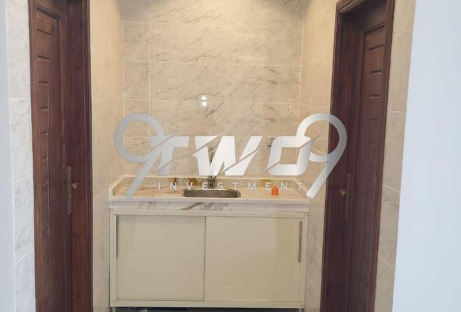 7963940 - Property Image 3