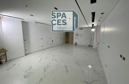 Office Space - Studio - 1 Bathroom for rent in Hyde Park - 5th Settlement Compounds - The 5th Settlement - New Cairo City - Cairo
