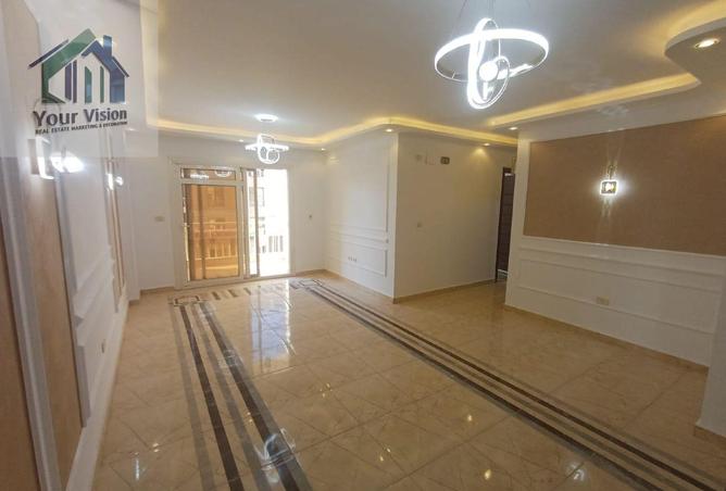 8135178 - Property Main Image