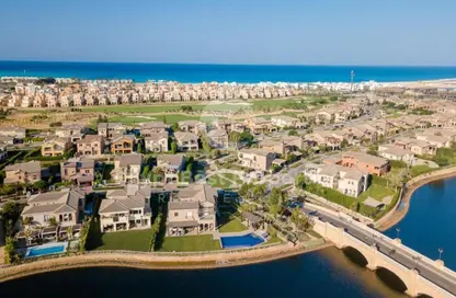 فيلا - 4 غرف نوم - 4 حمامات للبيع في سول الساحل الشمال - قسم الضبعة - الساحل الشمالي