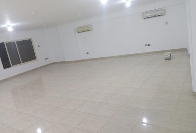 8161492 - Property Image 3