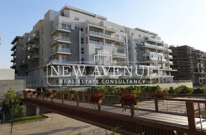 Apartment - 3 Bedrooms - 3 Bathrooms for sale in Mountain View iCity - 5th Settlement Compounds - The 5th Settlement - New Cairo City - Cairo