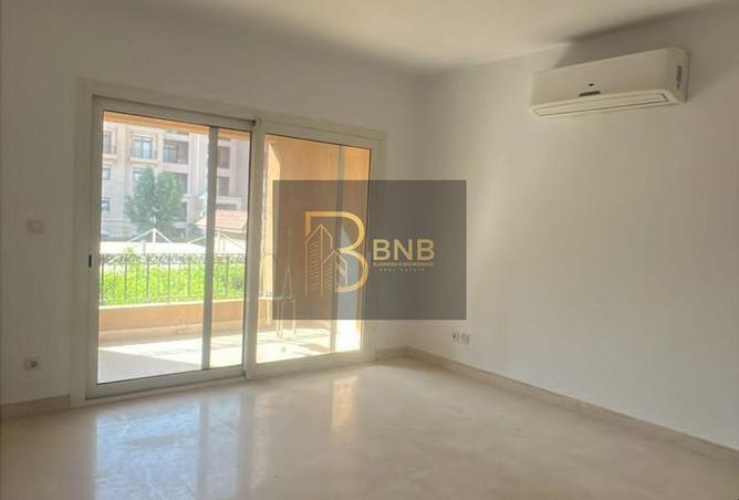 8253929 - Property Image 2