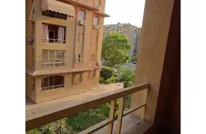 Apartment - 3 Bedrooms - 1 Bathroom for sale in Masaken Zahraa Nasr City St. - Zahraa Madinat Nasr - Nasr City - Cairo
