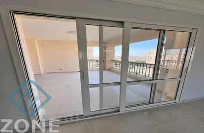 Apartment - 4 Bedrooms - 4 Bathrooms for sale in Privado - Madinaty - Cairo