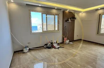 Duplex - 4 Bedrooms - 3 Bathrooms for sale in Roushdy - Hay Sharq - Alexandria