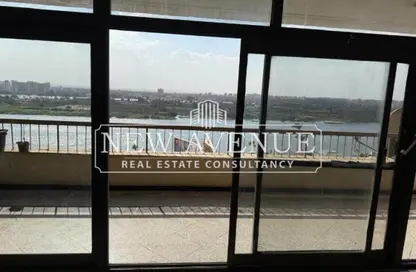 شقة - 3 غرف نوم - 2 حمامات للبيع في حي المعادي - القاهرة