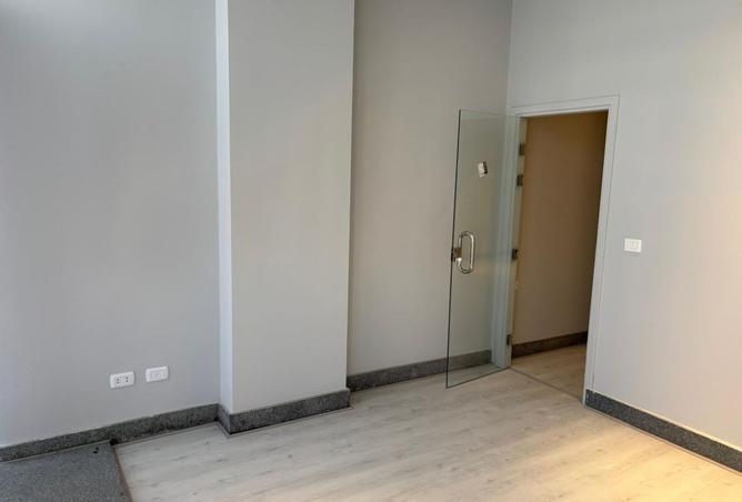 8428024 - Property Image 2