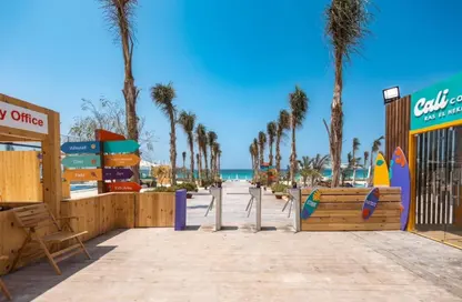 شاليه - 2 غرف نوم - 2 حمامات للبيع في كالي كوست - راس الحكمة - الساحل الشمالي