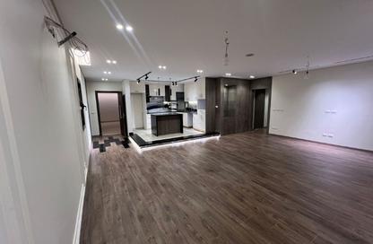 Apartment - 3 Bedrooms - 4 Bathrooms for sale in Eastown - 5th Settlement Compounds - The 5th Settlement - New Cairo City - Cairo