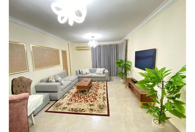 8073490 - Property Image 3