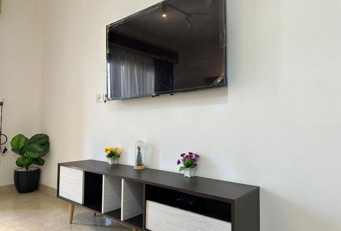 8101089 - Property Image 3