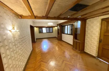 Apartment - 4 Bedrooms - 3 Bathrooms for sale in Adn St. - Mohandessin - Giza