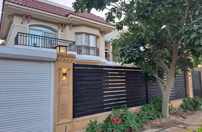 Villa - 3 Bedrooms - 3 Bathrooms for sale in Privado - Madinaty - Cairo